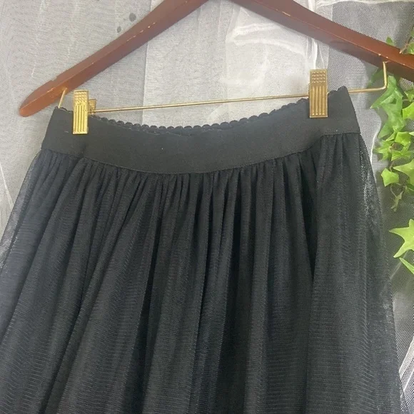 Aina Be Black Tulle Floral Lace layered Skirt - Picture 3 of 10